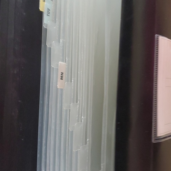 **SALE**Mutli Pocket Accordian File - Picture 2 of 7